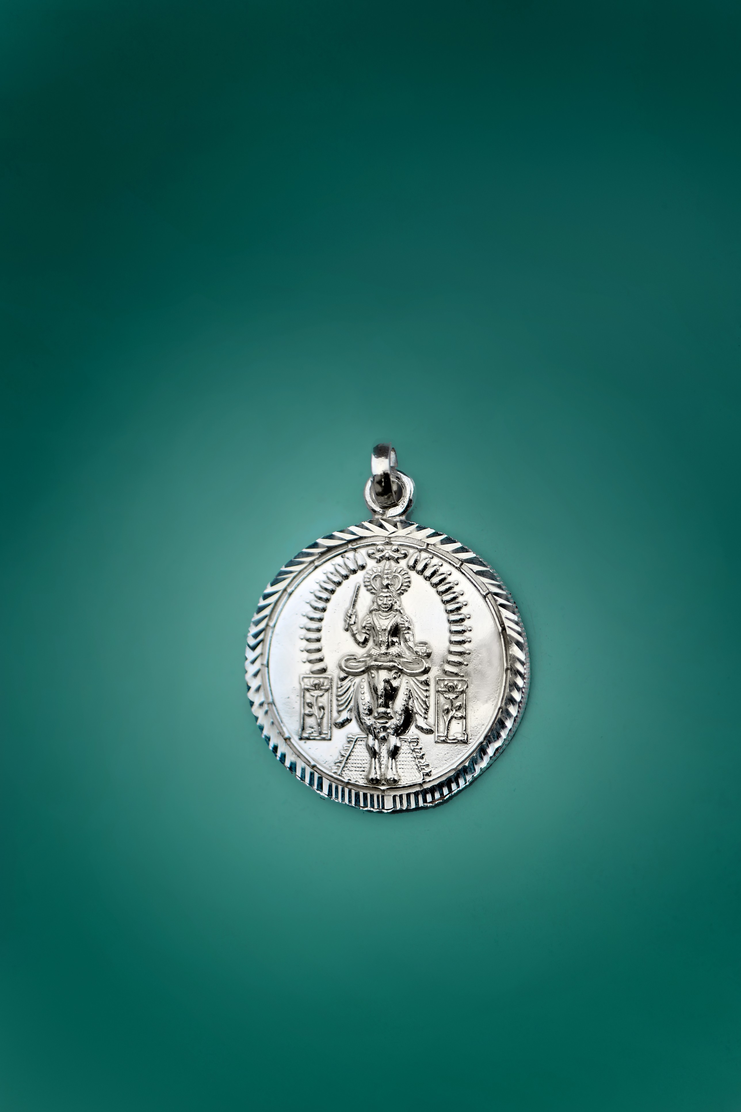 vishnumaya locket
